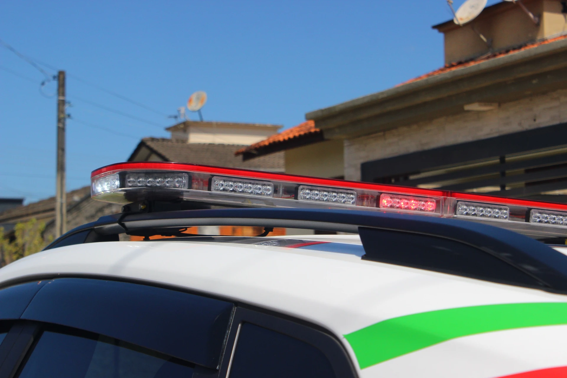 Marido é preso após agredir e ameaçar a esposa de morte